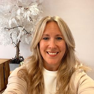 Meet your Posher, Beatrice